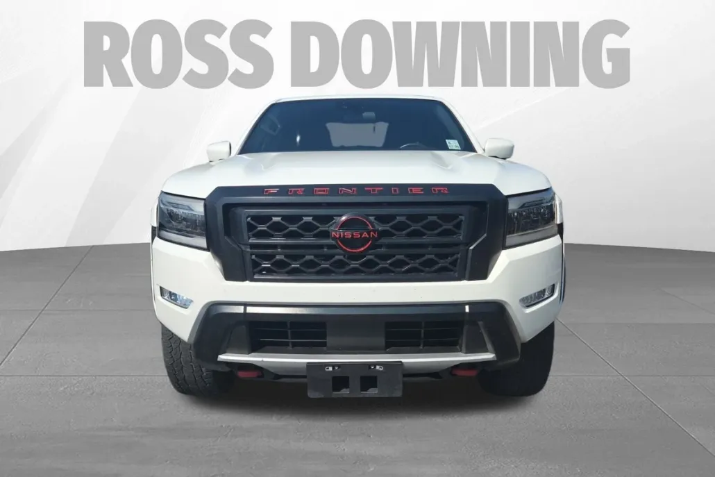 2024 Nissan Frontier PRO-4X photo 1