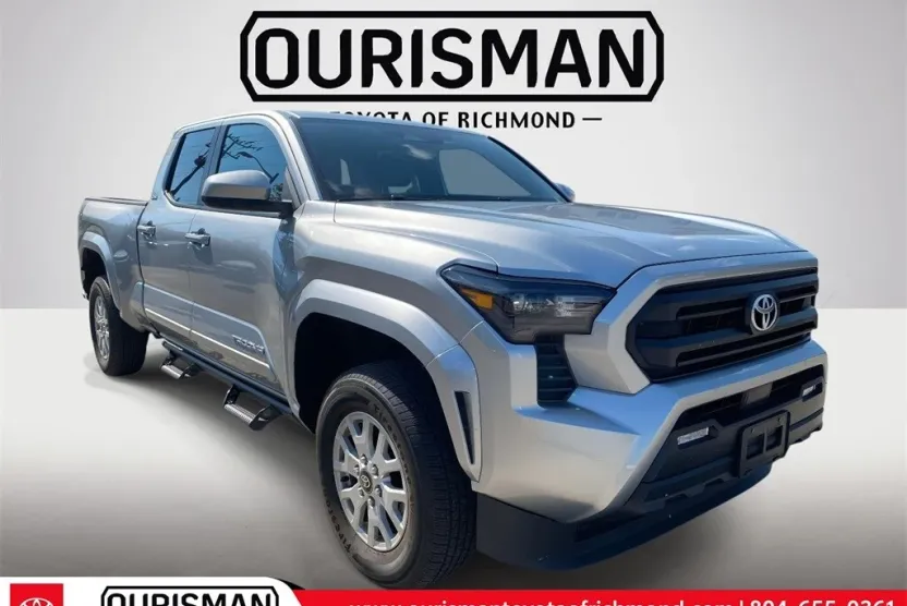 2024 Toyota Tacoma SR5 photo 1