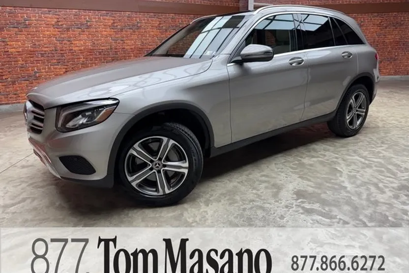 2019 Mercedes Benz GLC 300 4MATIC photo 1