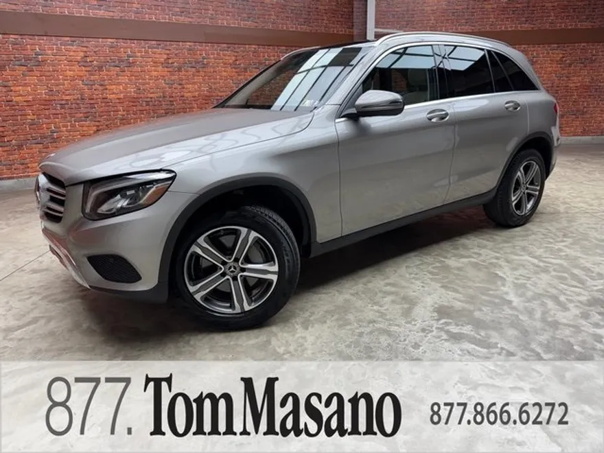 2019 Mercedes Benz GLC 300 4MATIC photo 1
