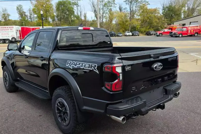 2025 Ford Ranger Raptor photo 1