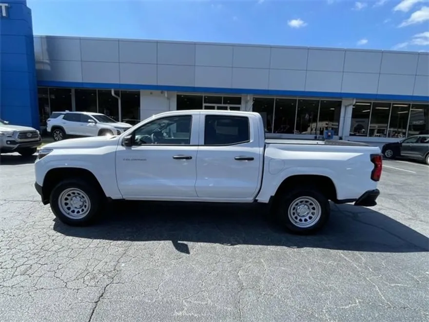 2026 Chevrolet Colorado Work Truck photo 1