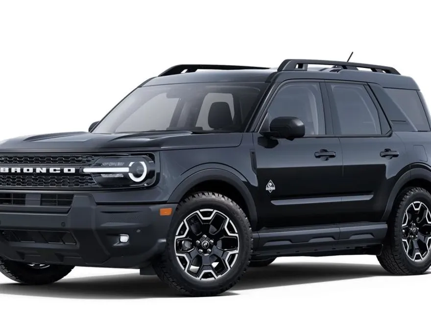 2025 Ford Bronco Sport Outer Banks photo 1