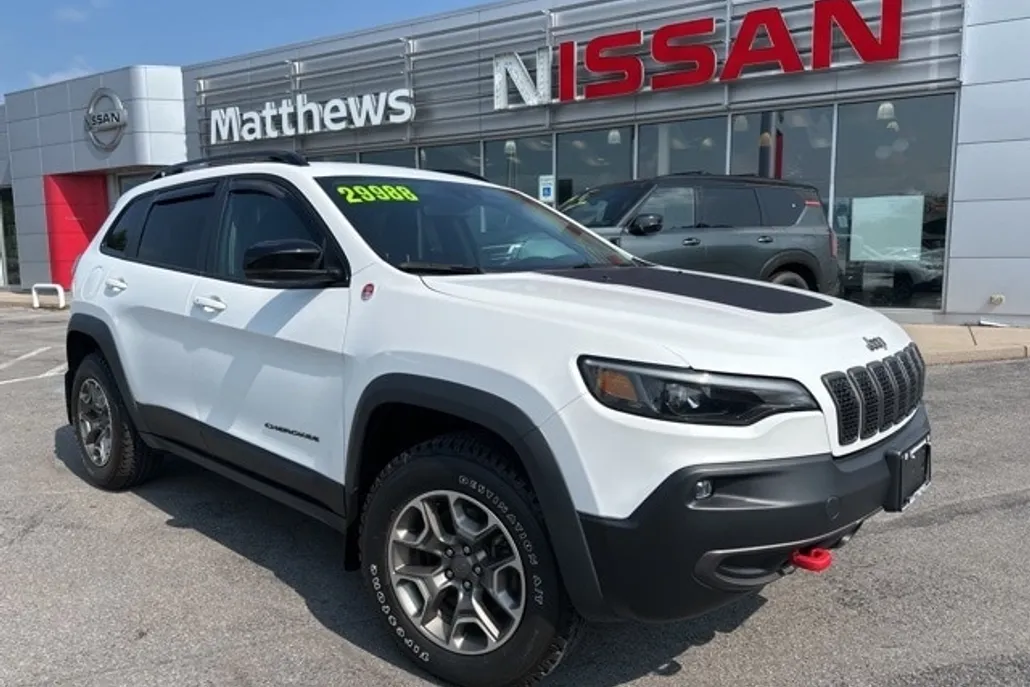 2022 Jeep Cherokee Trailhawk photo 1