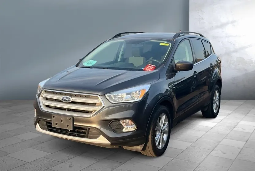 2018 Ford Escape SE photo 1