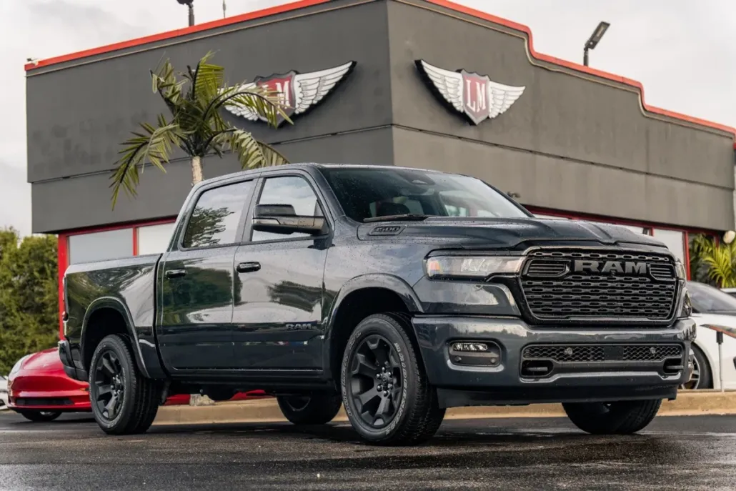 2025 Ram 1500 Big Horn photo 1