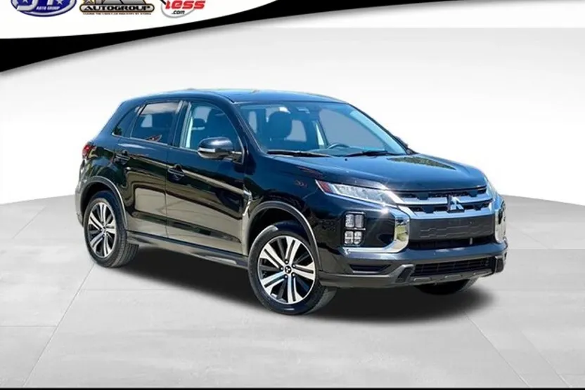 2021 Mitsubishi Outlander Sport SE photo 1
