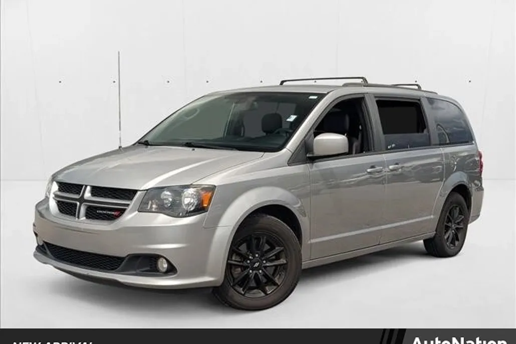 2019 Dodge Grand Caravan GT photo 1