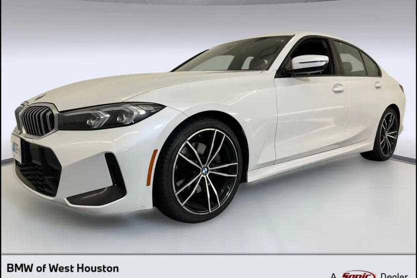 2024 Bmw 330i photo 1