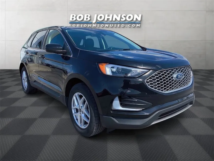 2024 Ford Edge SEL photo 1