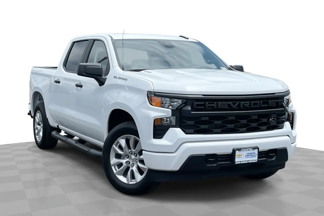 2025 Chevrolet Silverado 1500 Custom photo 1