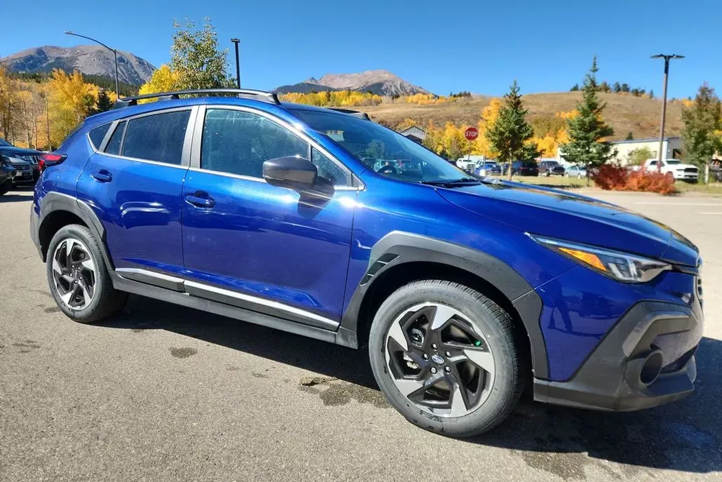 2025 Subaru Crosstrek Limited photo 1