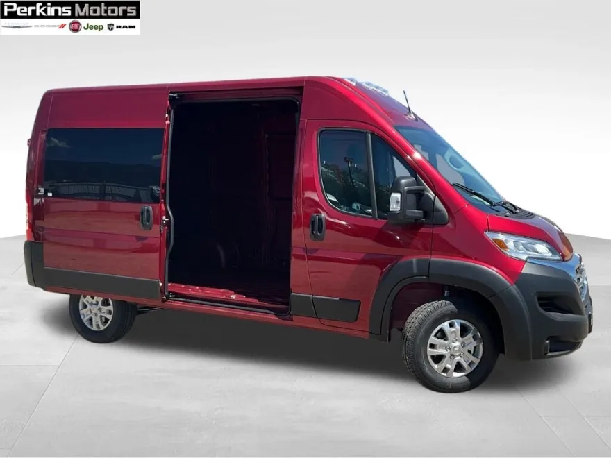 2025 Ram ProMaster 1500 SLT photo 1