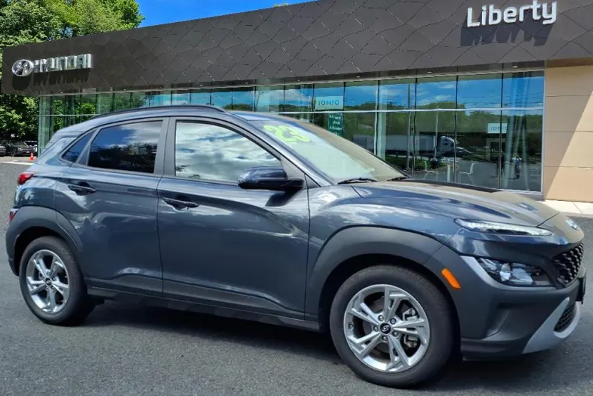 2023 Hyundai Kona SEL photo 1