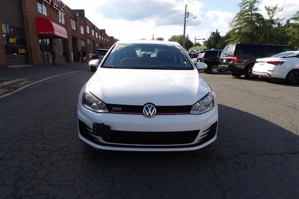 2015 Volkswagen Golf GTI photo 1