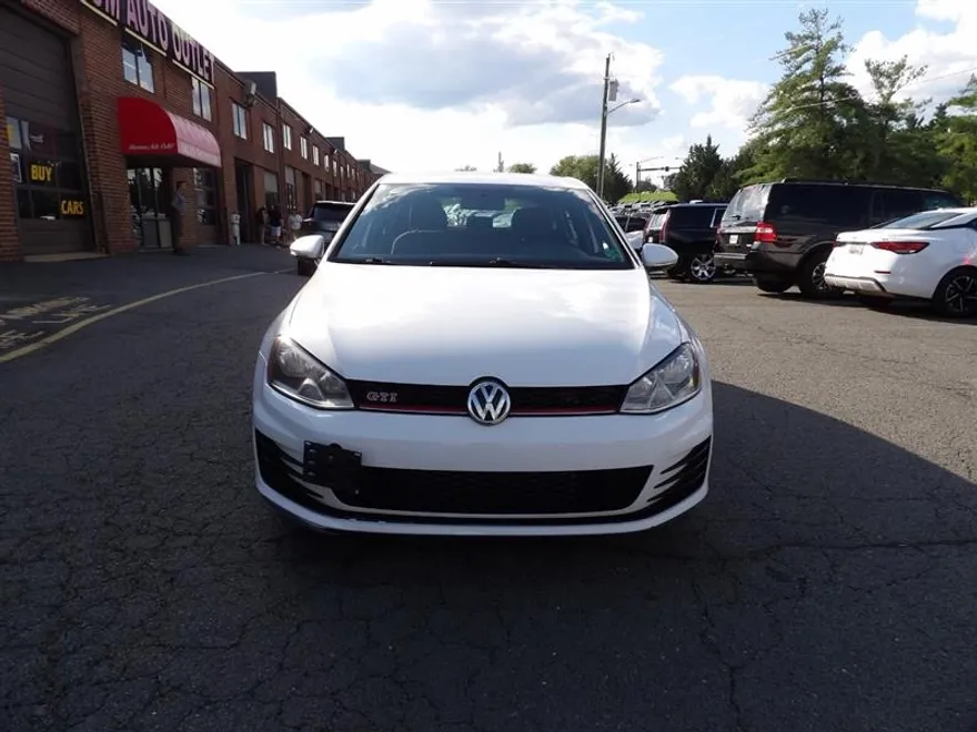 2015 Volkswagen Golf GTI photo 1