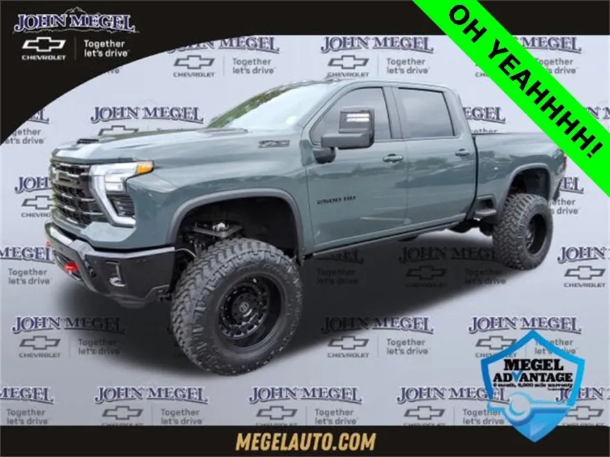 2025 Chevrolet Silverado 2500HD LT photo 1