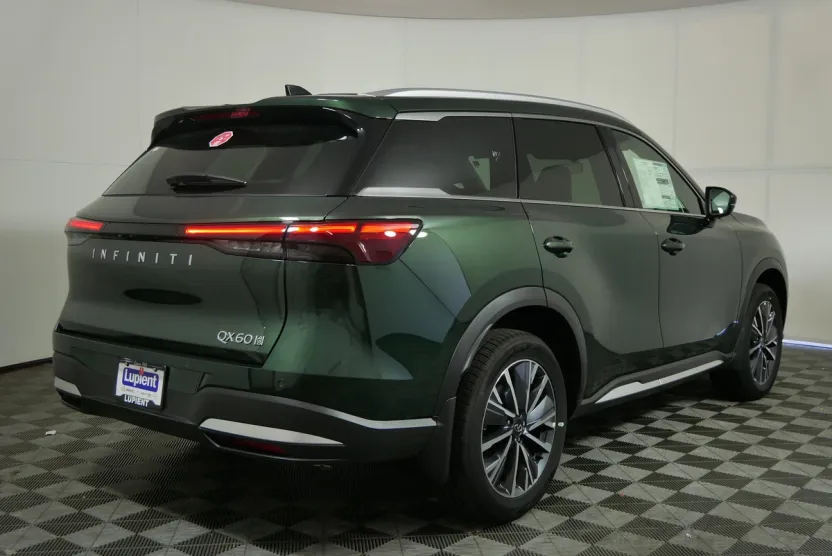 2026 Infiniti QX60 Luxe photo 1