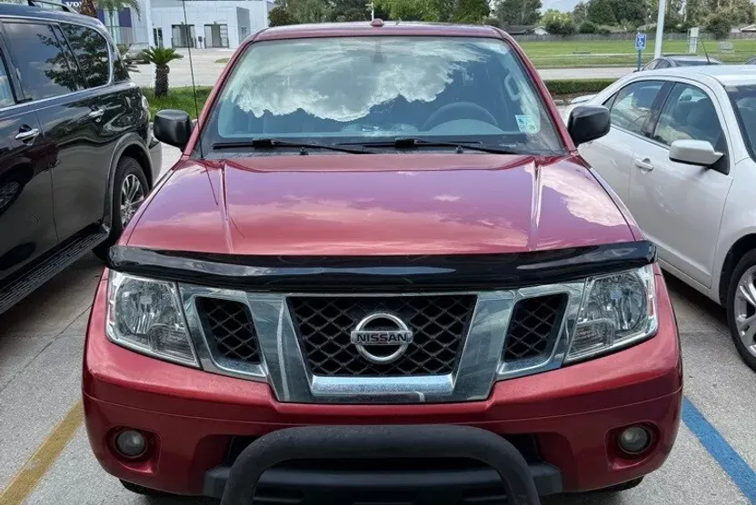 2016 Nissan Frontier SV photo 1
