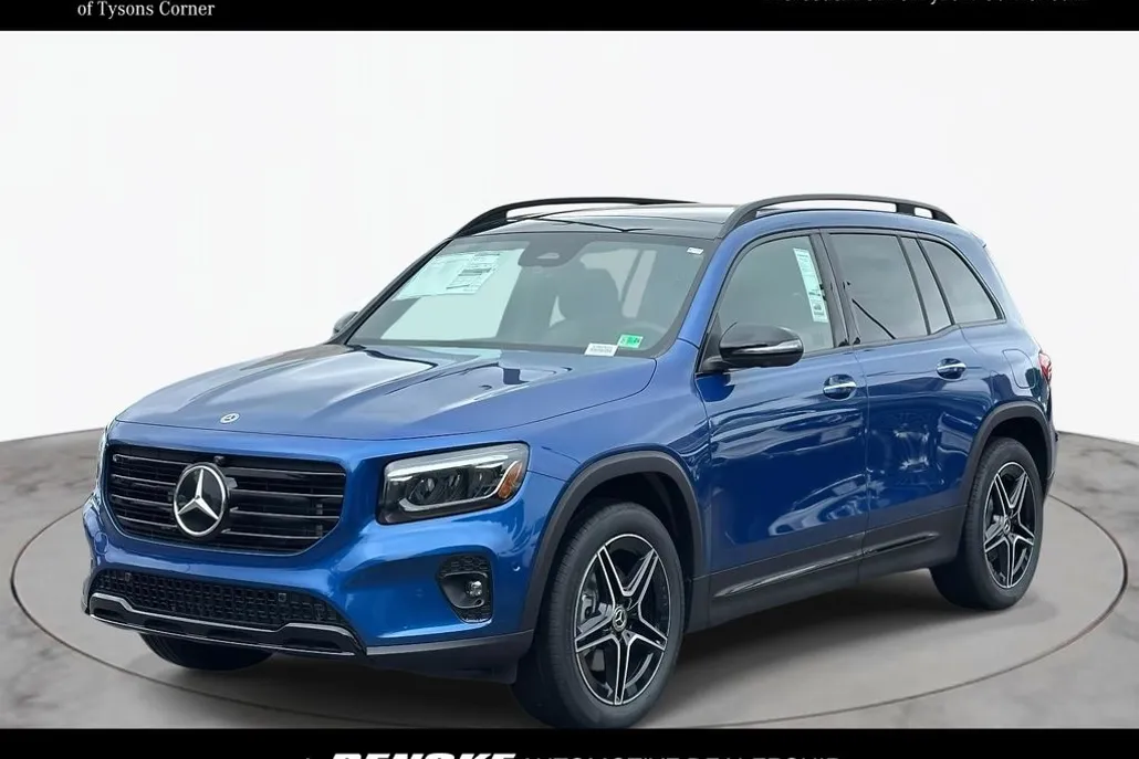 2025 Mercedes Benz GLB 250 4MATIC photo 1