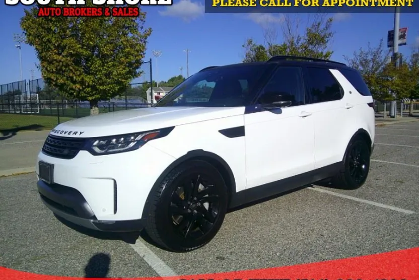 2018 Land Rover Discovery HSE photo 1