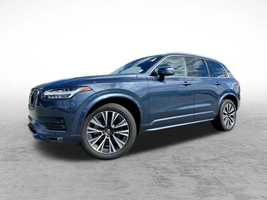 2021 Volvo XC90 T5 Momentum photo 1