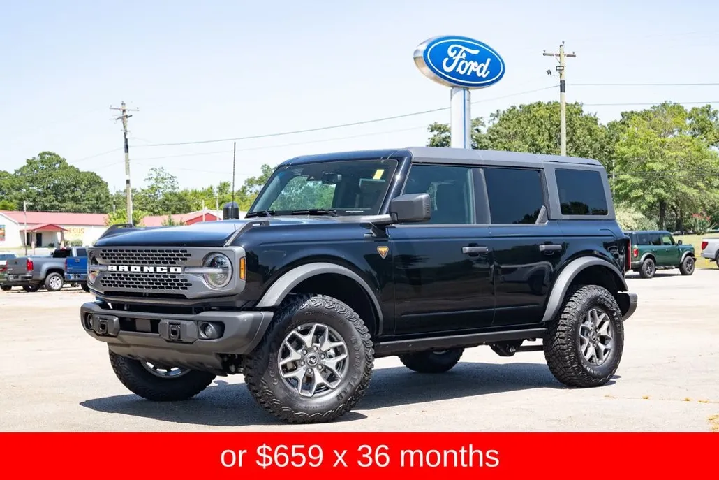 2025 Ford Bronco Badlands photo 1