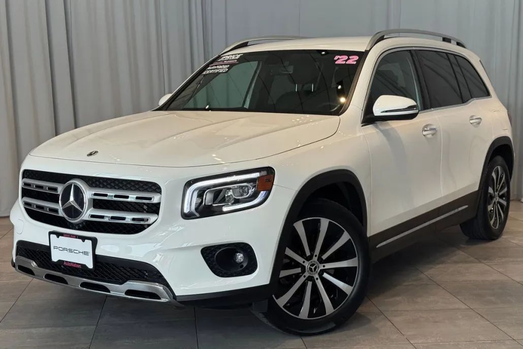 2022 Mercedes Benz GLB 250 photo 1