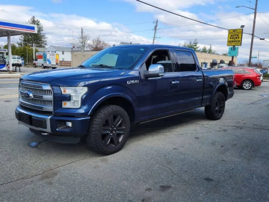 2015 Ford F-150 Platinum photo 1