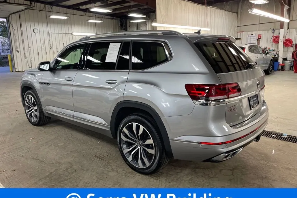 2023 Volkswagen Atlas V6 SEL Premium R-Line photo 1