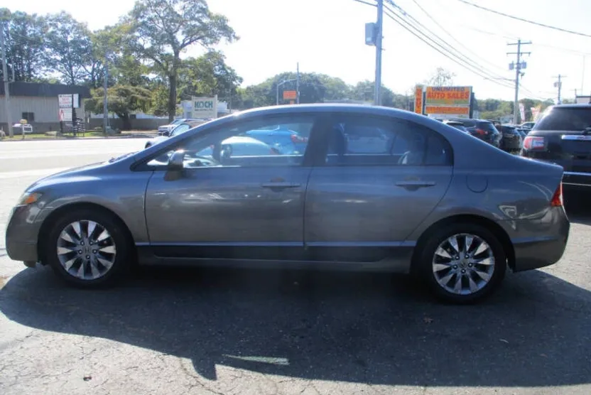 2010 Honda Civic EX photo 1