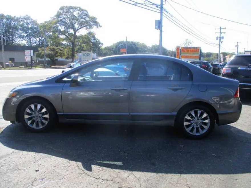 2010 Honda Civic EX photo 1