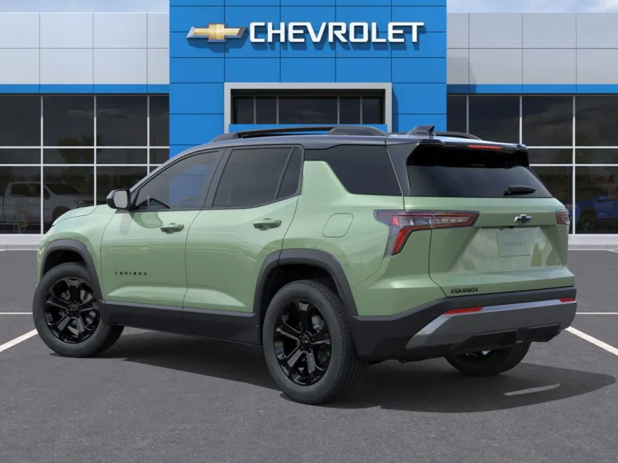 2026 Chevrolet Equinox LT photo 1