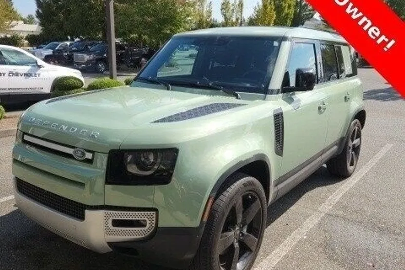 2023 Land Rover Defender 110 photo 1