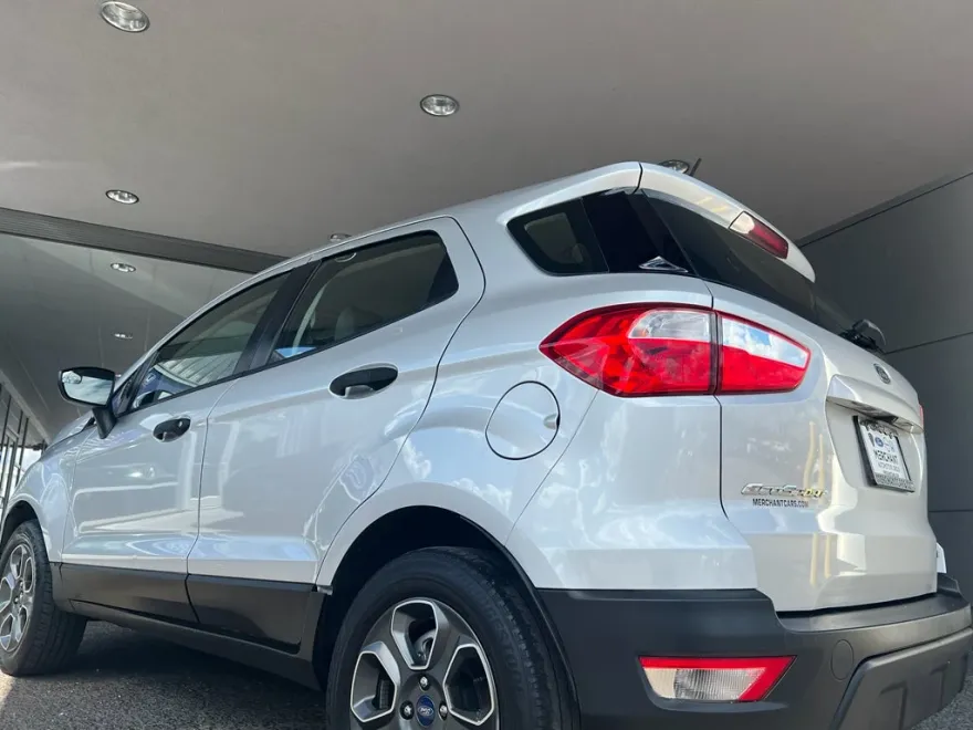 2018 Ford EcoSport S photo 1