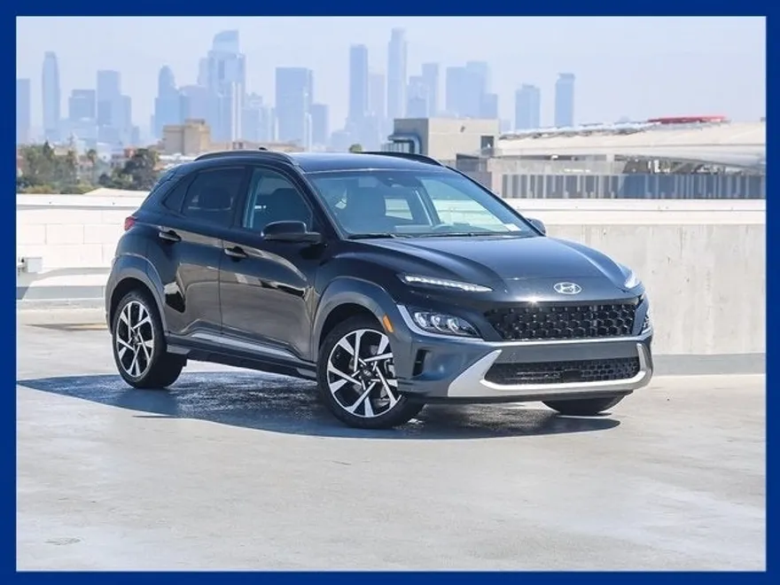2023 Hyundai Kona Limited photo 1