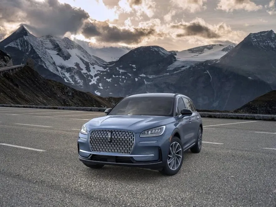 2025 Lincoln Corsair Premiere photo 1