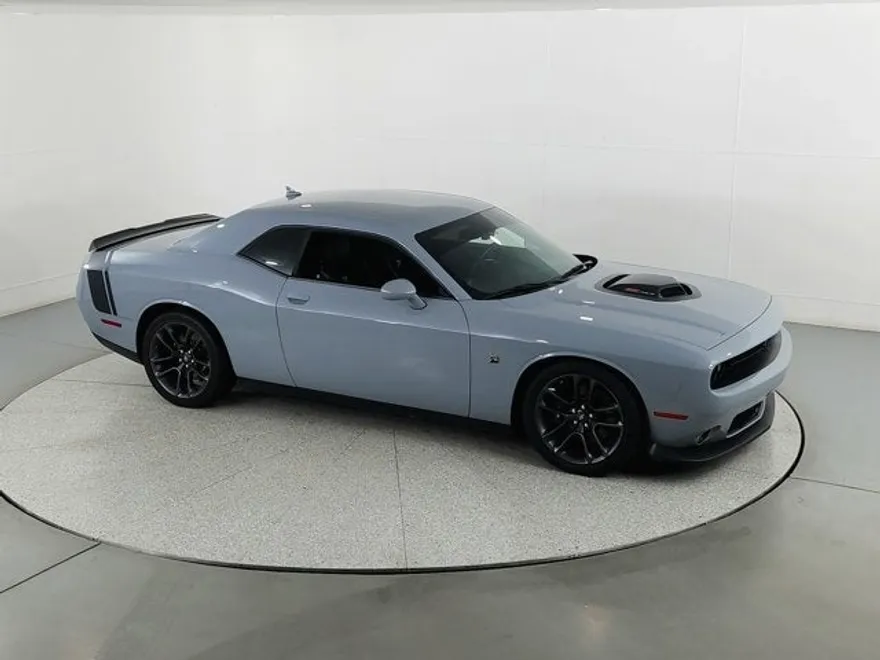 2022 Dodge Challenger R/T Scat Pack photo 15