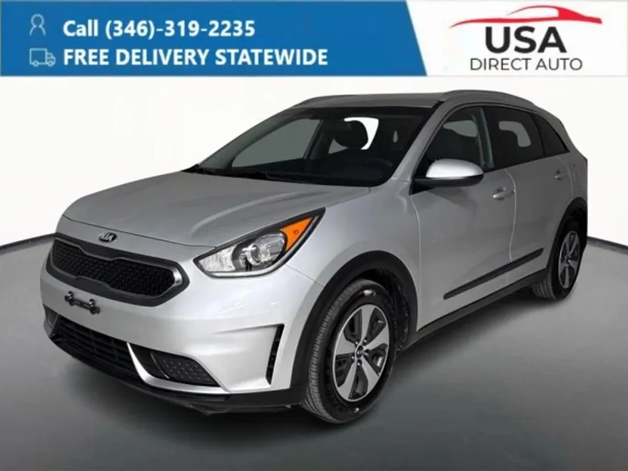 2017 Kia Niro LX photo 1