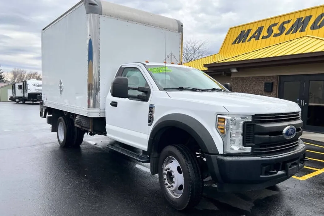 2019 Ford F-450 photo 1