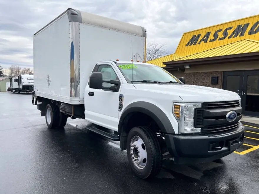 2019 Ford F-450 photo 1