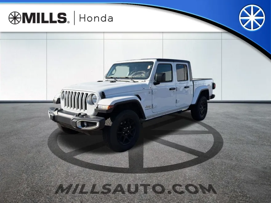 2023 Jeep Gladiator Overland photo 1