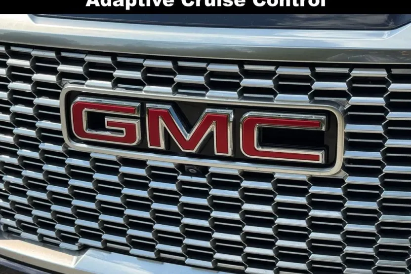 2023 Gmc Yukon Denali photo 1