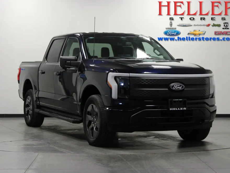 2024 Ford F-150 Lightning photo 1