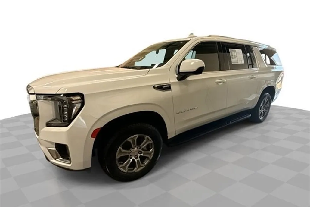 2023 Gmc Yukon XL SLE photo 1