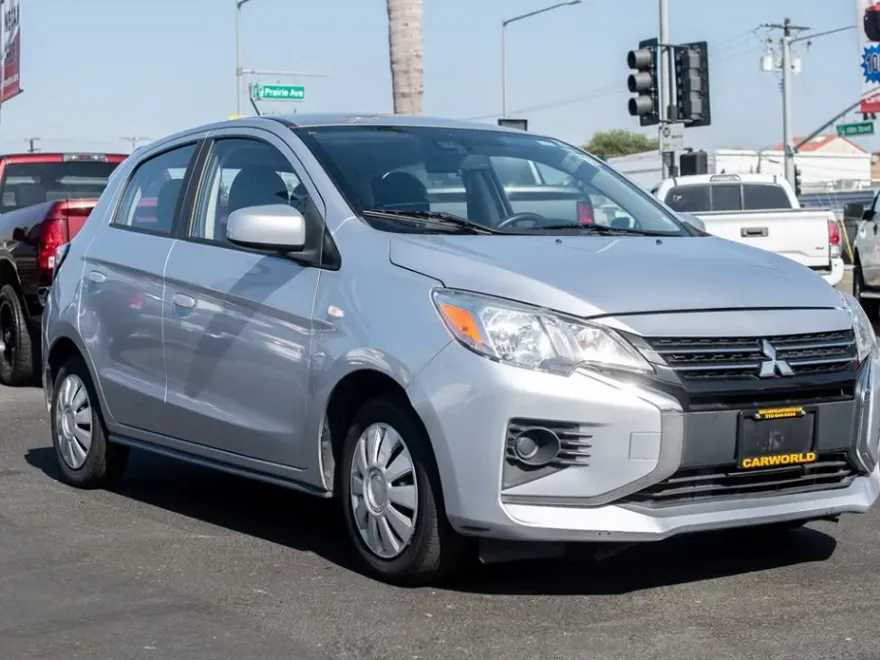 2021 Mitsubishi Mirage ES photo 1