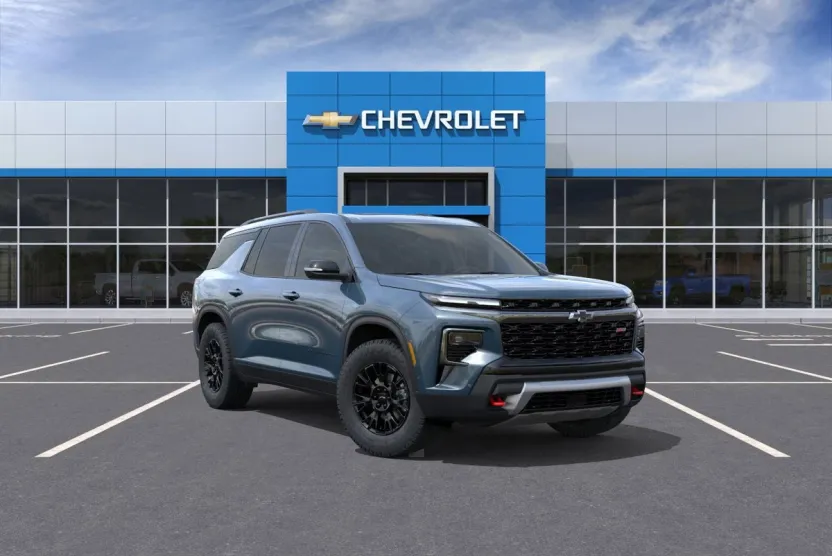 2026 Chevrolet Traverse Z71 photo 1