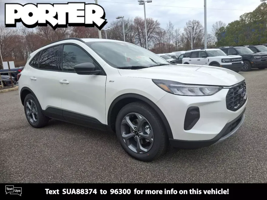 2025 Ford Escape ST-Line photo 1