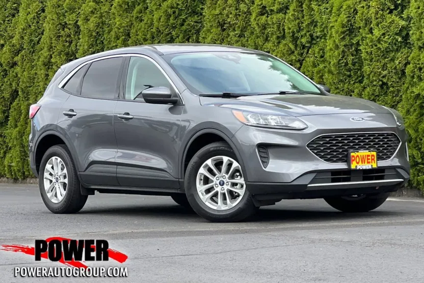 2021 Ford Escape SE Hybrid photo 1