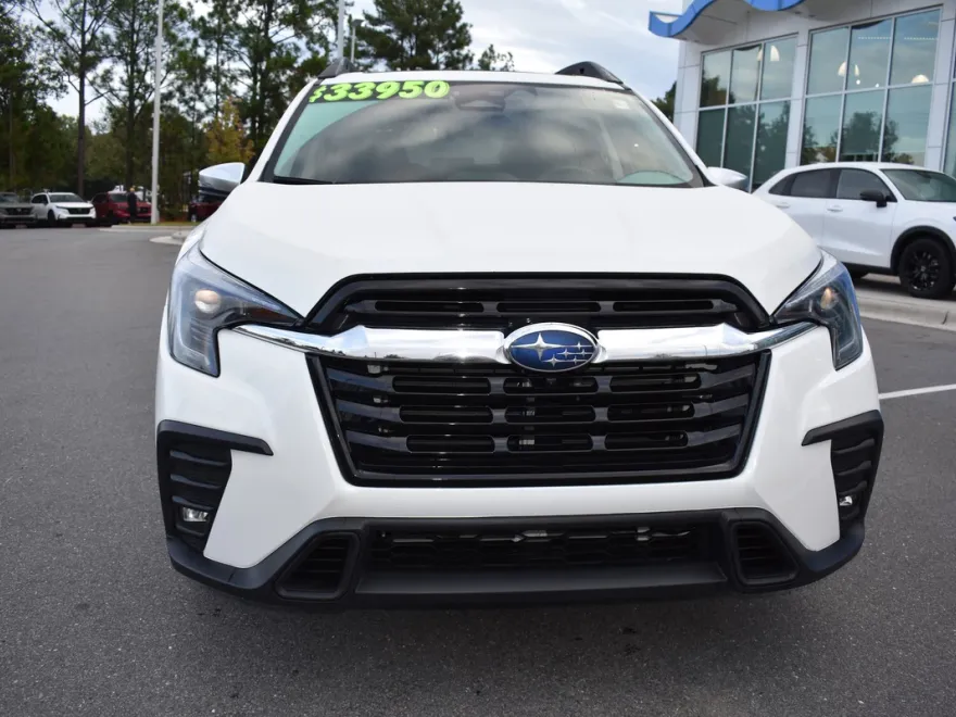 2023 Subaru Ascent Limited photo 1